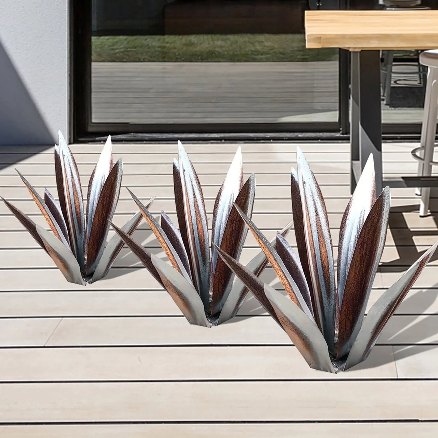 White Metal Plant Home Decor, Weatherproof